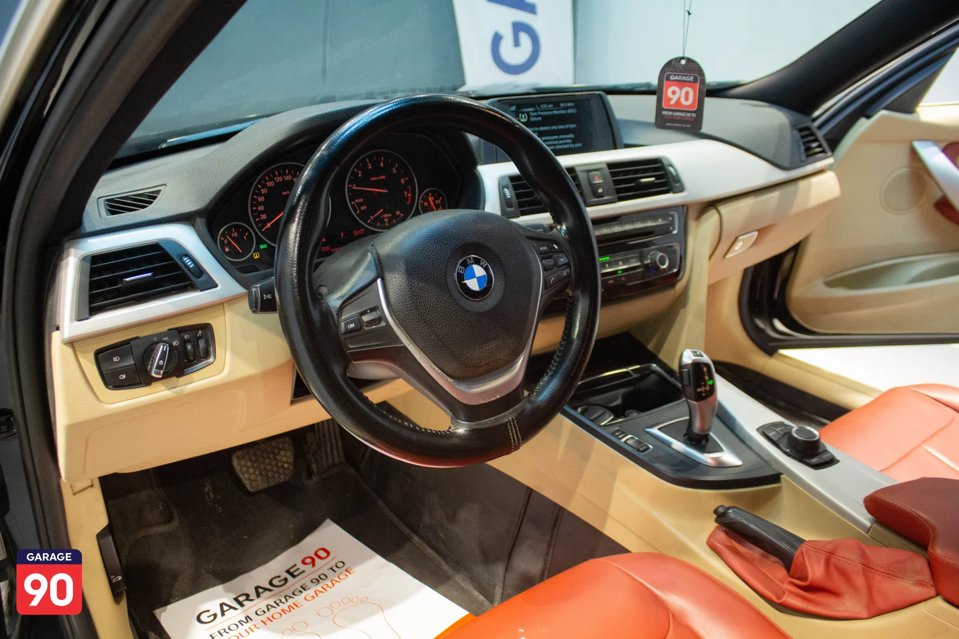 Bmw 318 Luxury Import 2017 - صورة 12