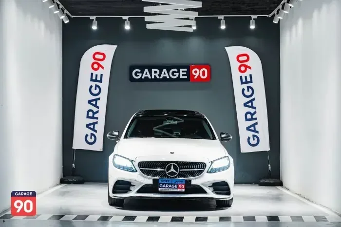 Mercedes-Benz C200 2020