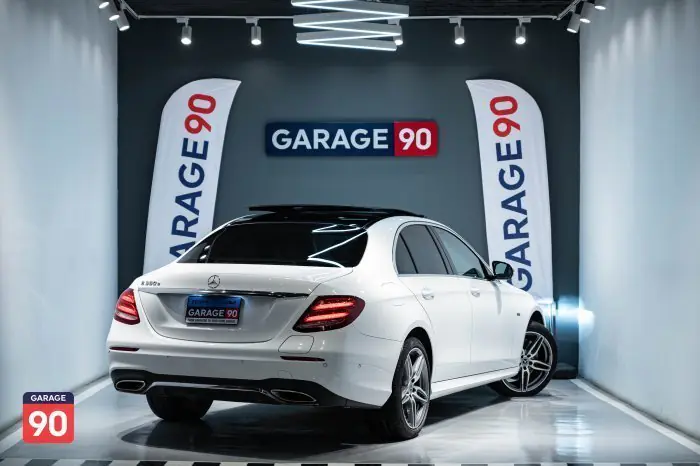 Mercedes-Benz E350e 2018 - صورة 8
