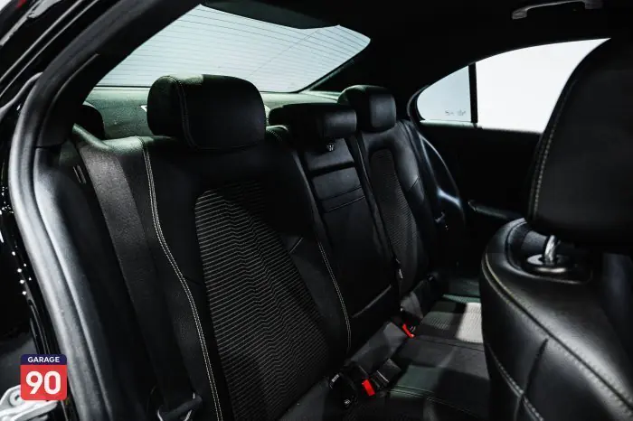 Mercedes-Benz A180 2021 - صورة 18