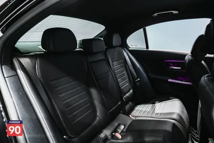 Mercedes-Benz C180 2023 - صورة 15