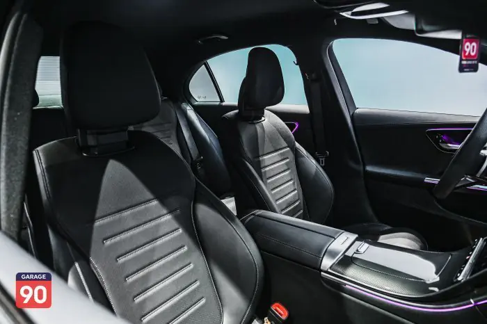 Mercedes-Benz C180 2023 - صورة 14