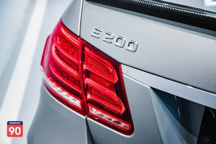 Mercedes-Benz E200 2015 - صورة 11