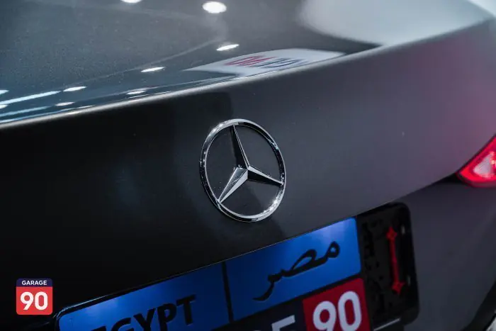 Mercedes-Benz C180 2022 - صورة 11