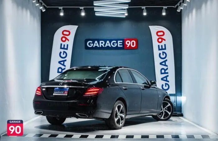 Mercedes-Benz E200 2020 - صورة 5