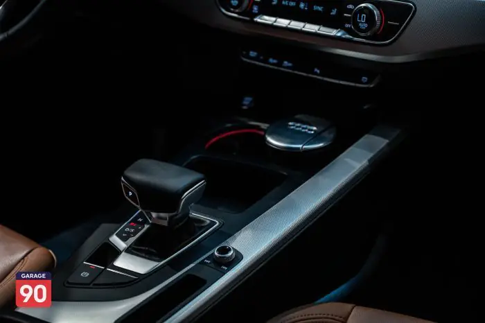 Audi A4 2022 - صورة 19