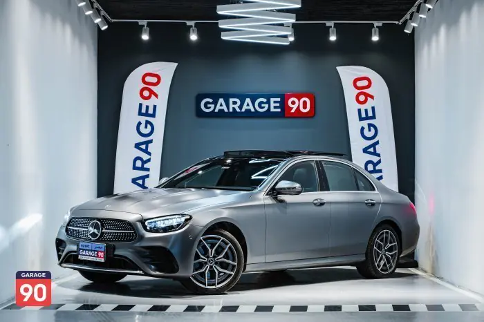 Mercedes-Benz E300 2021 - صورة 2