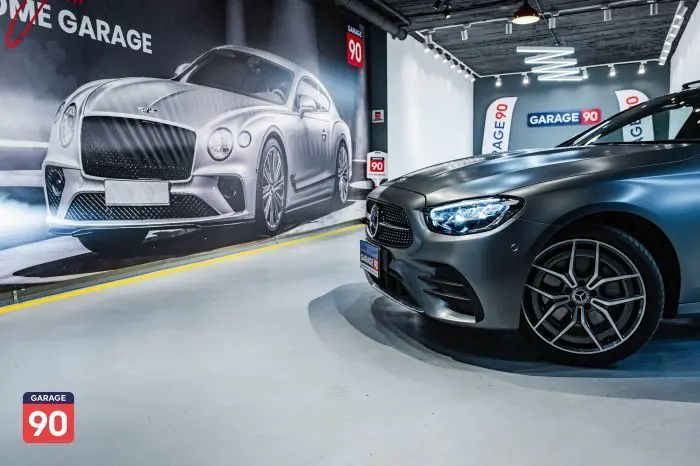 Mercedes-Benz E300 2021 - صورة 7