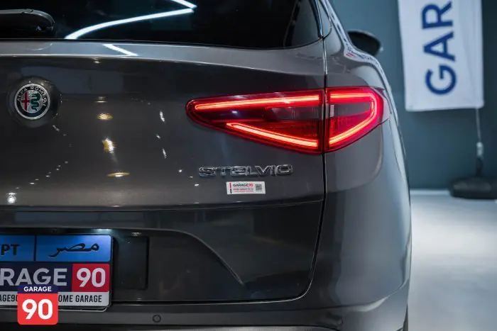 Alfa Romeo Stelvio 2020 - صورة 8