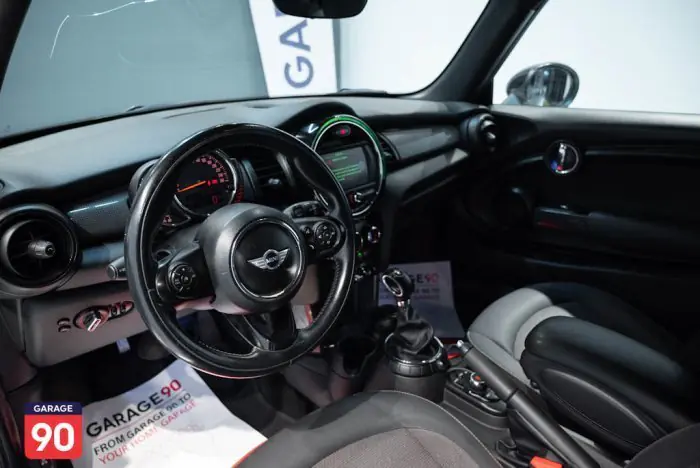 Mini Cooper 2017 - صورة 11