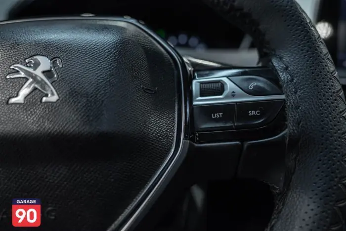Peugeot 3008 2021 - صورة 18