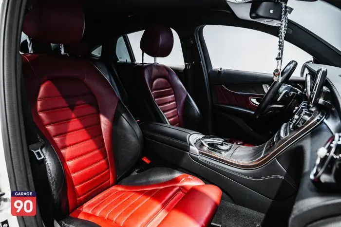 Mercedes-Benz GLC250 2018 - صورة 17