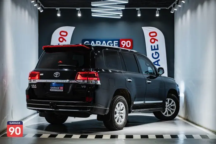 Toyota Land Cruiser 2008 - صورة 6