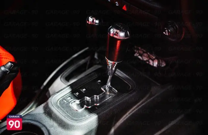 Jeep Wrangler 2012 - صورة 12