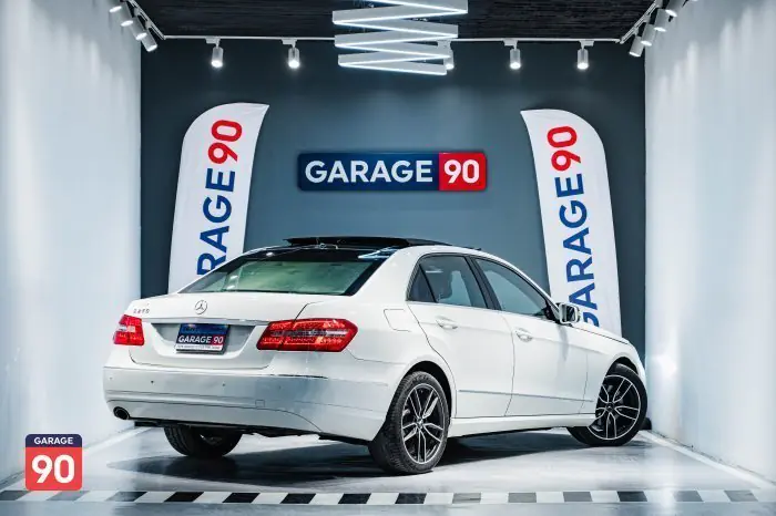 Mercedes-Benz E250 2010 - صورة 6