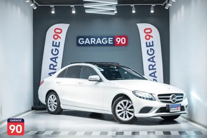 Mercedes-Benz C180 2019 - صورة 3