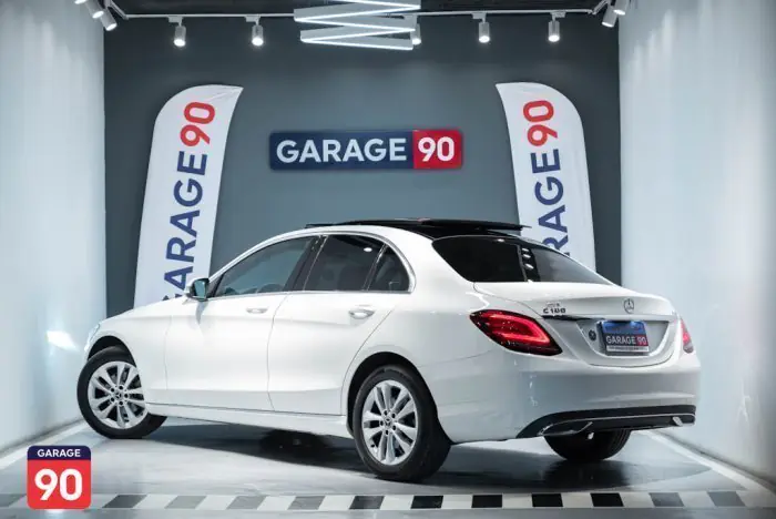 Mercedes-Benz C180 2019 - صورة 6