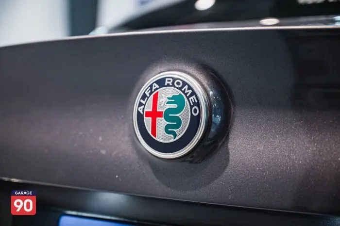 Alfa Romeo Giulia 2020 - صورة 9