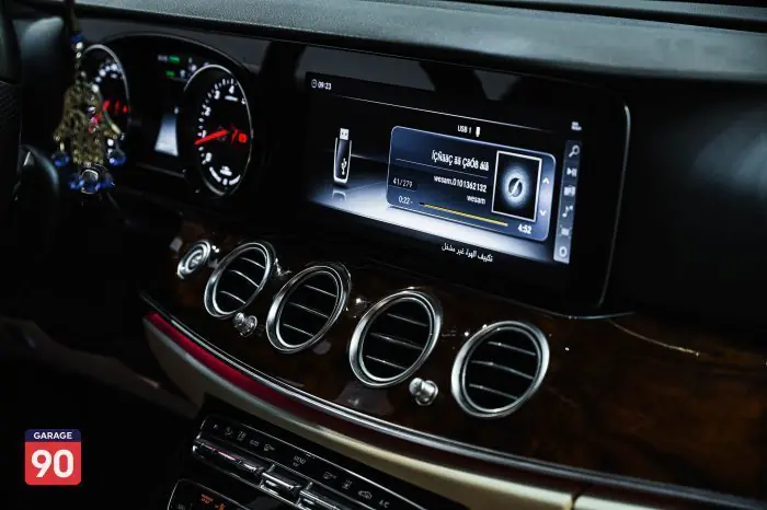 Mercedes-Benz E350e 2018 - صورة 13