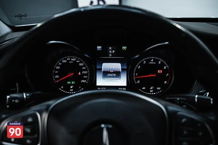Mercedes-Benz C180 2017 - صورة 13