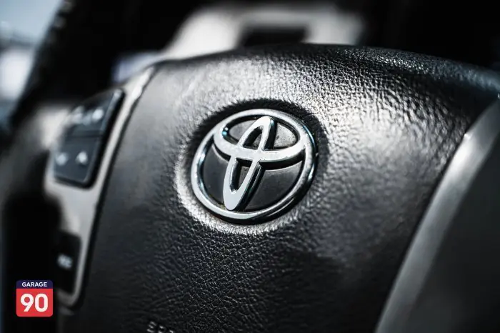 Toyota Land Cruiser 2011 - صورة 13