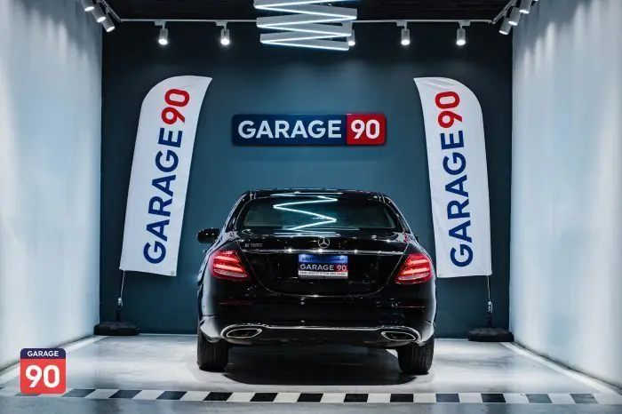 Mercedes-Benz E180 2017 - صورة 4