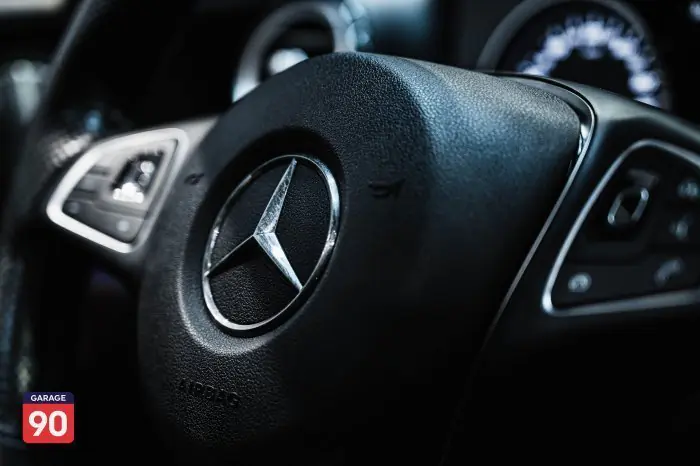 Mercedes-Benz E180 2017 - صورة 14