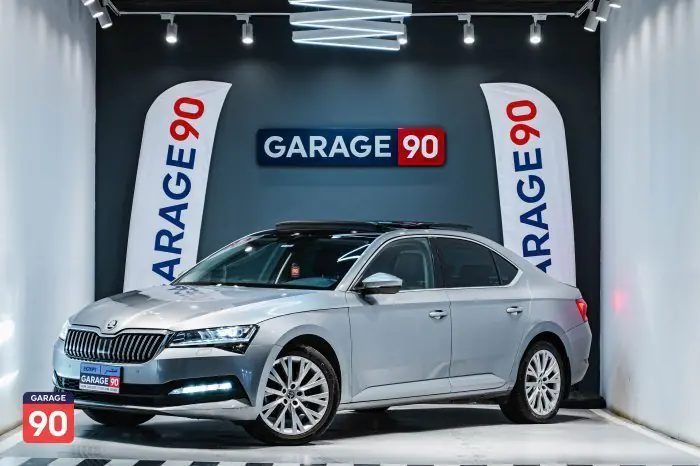 Skoda superb 2021 - صورة 3