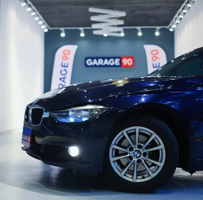 bmw 318i 2017 - صورة 7
