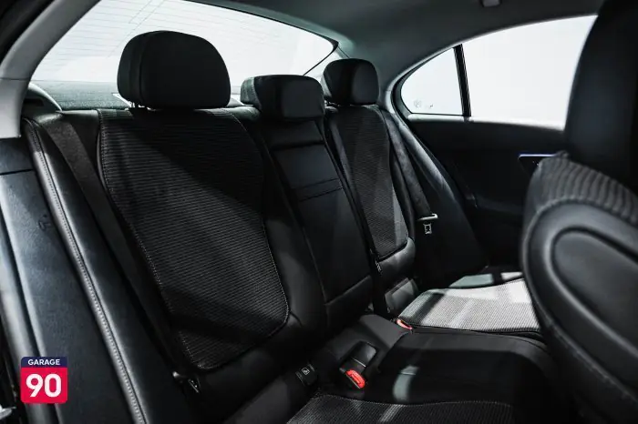 Mercedes-Benz C180 2022 - صورة 12