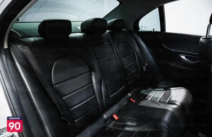 Mercedes-Benz C180 2019 - صورة 15