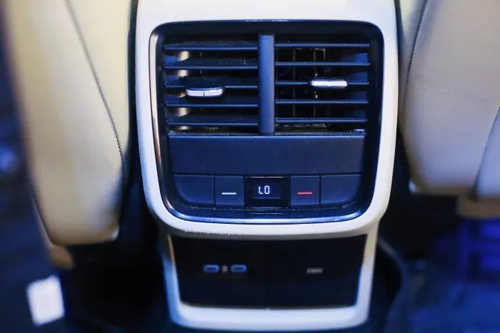 Skoda Octavia 2021 - صورة 17