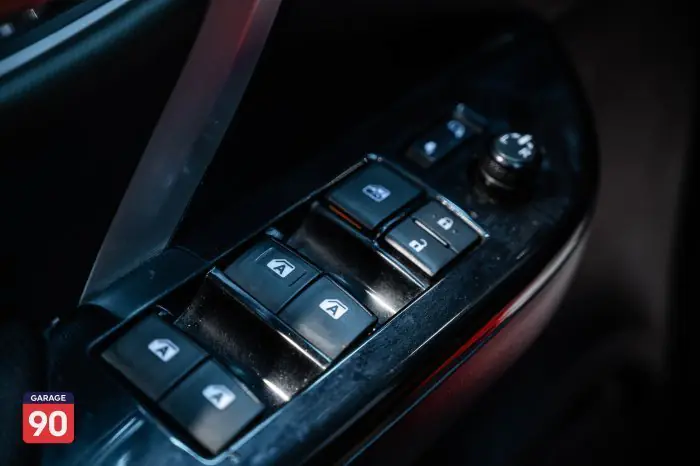 Toyota Fortuner 2019 - صورة 16