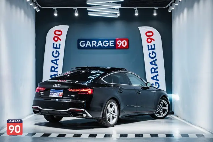 Audi A5 2022 - صورة 9