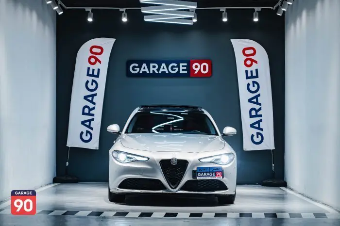 Alfa Romeo Giulia 2021 - صورة 3