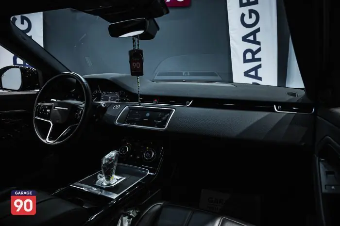 Land Rover Evoque 2021 - صورة 11