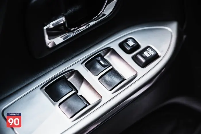 Mitsubishi Pajero 2022 - صورة 17