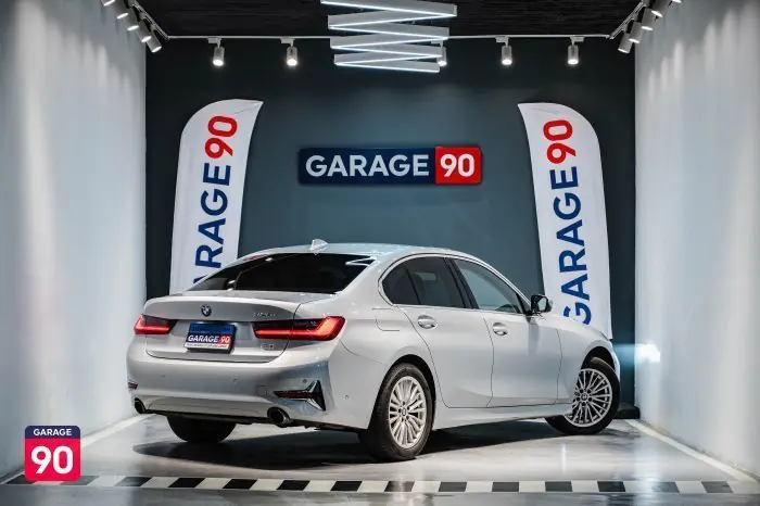 bmw 320i 2020 - صورة 6