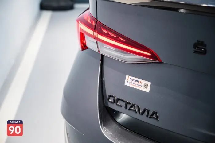 Skoda Octavia 2022 - صورة 10