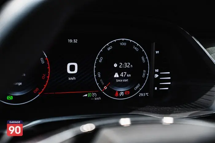 Skoda Octavia 2022 - صورة 12