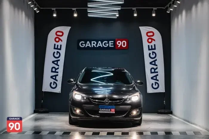 Opel Astra 2021