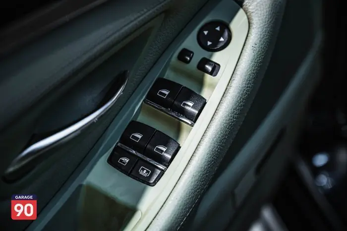 bmw 535i 2015 - صورة 19