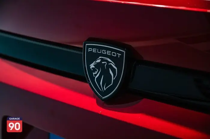 Peugeot 408 2023 - صورة 10