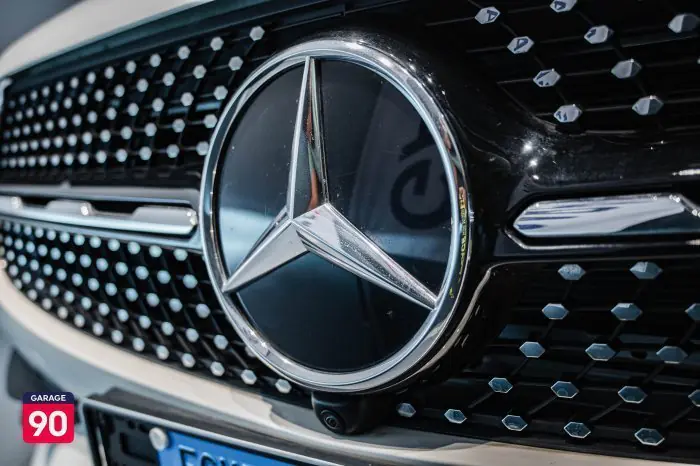Mercedes-Benz GLC200 2023 - صورة 8