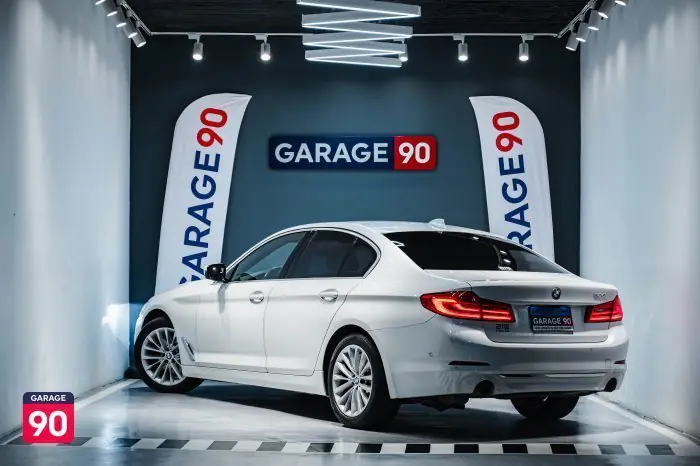 bmw 520i 2020 - صورة 5