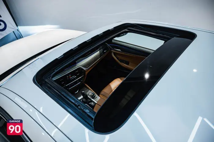 bmw 520i 2020 - صورة 8
