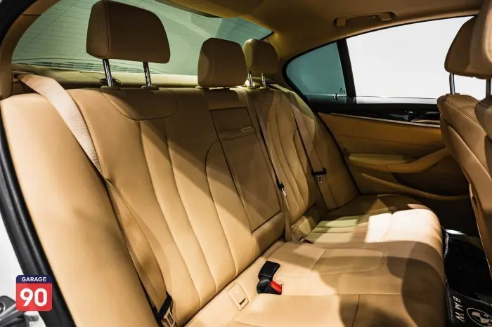 bmw 520i 2019 - صورة 18