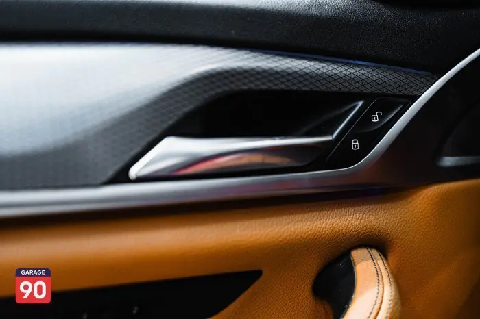 bmw 520i 2019 - صورة 19