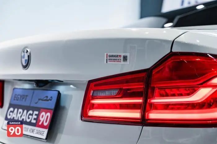 bmw 520i 2019 - صورة 10