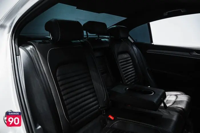Volkswagen Passat 2021 - صورة 16